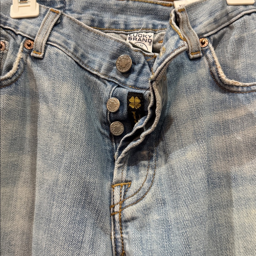 Classic Blue Denim Jeans petite shirt length - Picture 3 of 9
